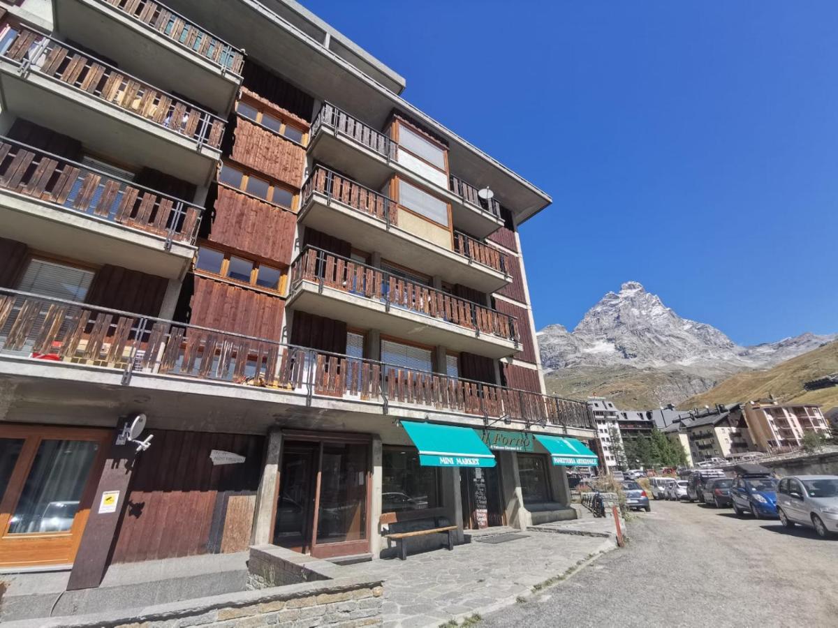Homey Apartment In The Heart Of Cervinia Breuil-Cervinia Eksteriør billede